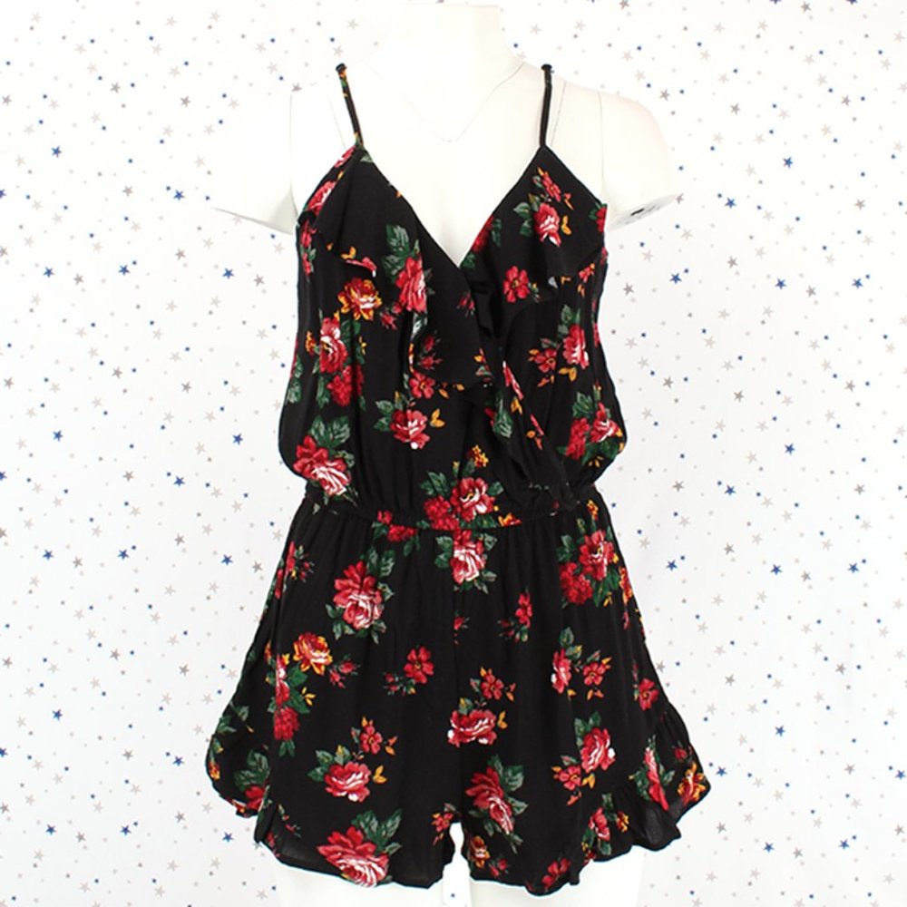 Floral Print Ruffled Romper Black - Picture 2 of 7